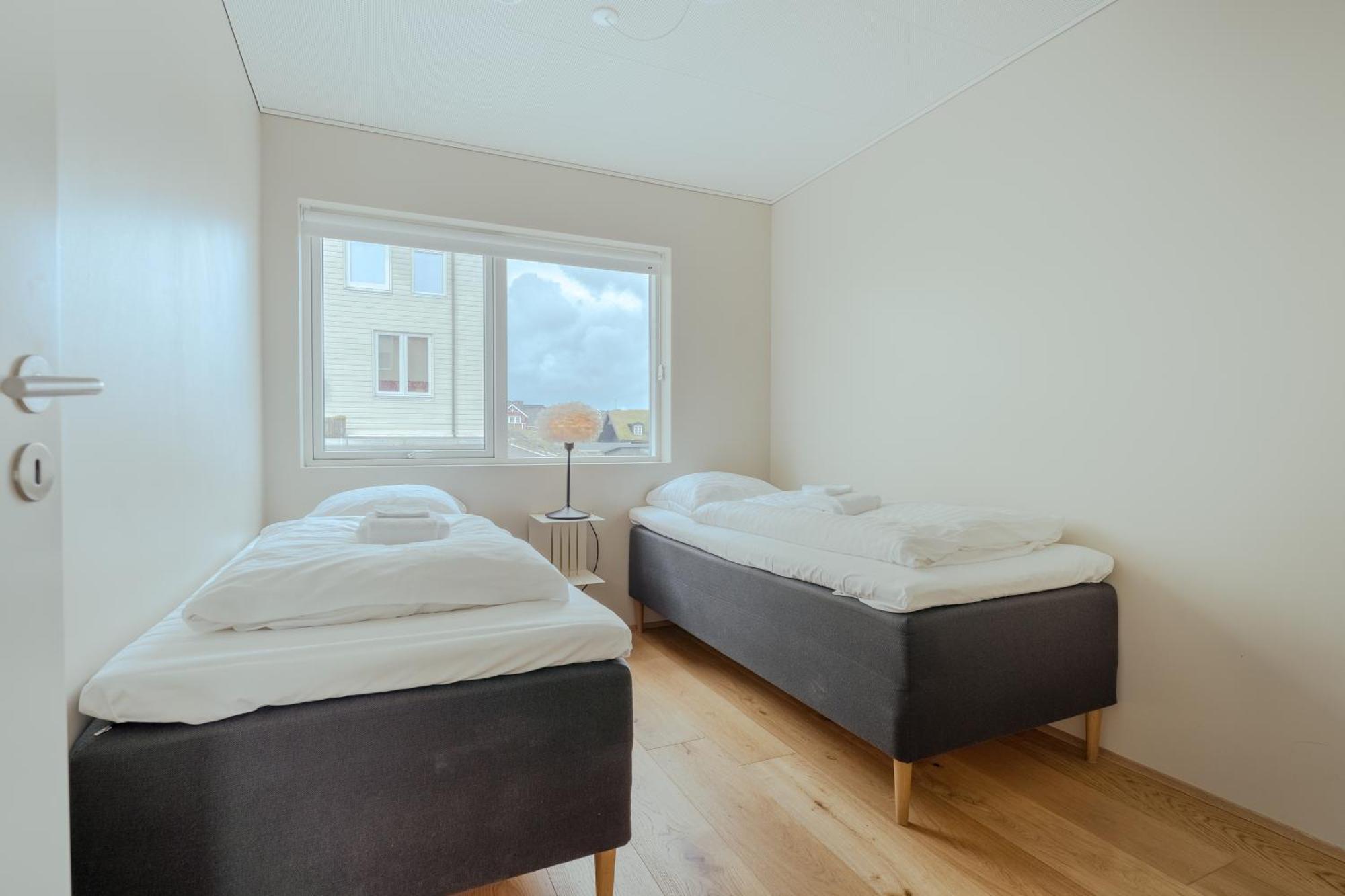 New Three Bedroom Townhouses With Sea View Tórshavn Extérieur photo
